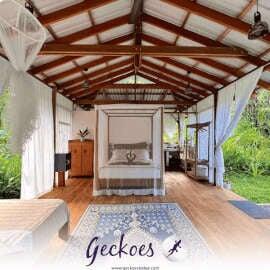 Geckoes Lodge. Hotel Link